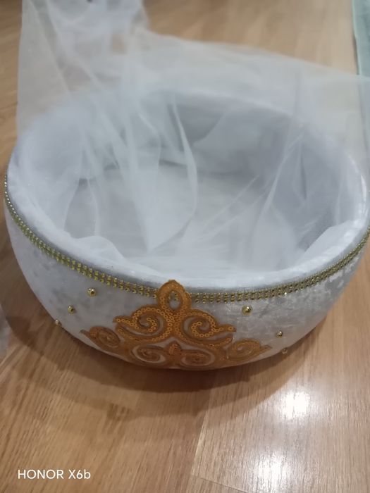 Продам корзину  новый