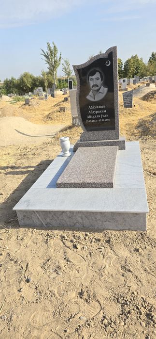 Надгробные памятники из гранита и мрамора