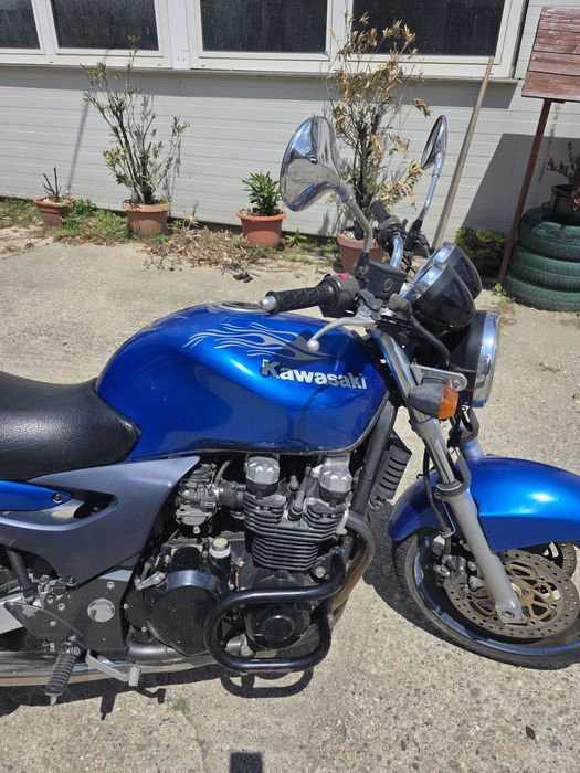 Motocicleta Kawasaki Zr 750