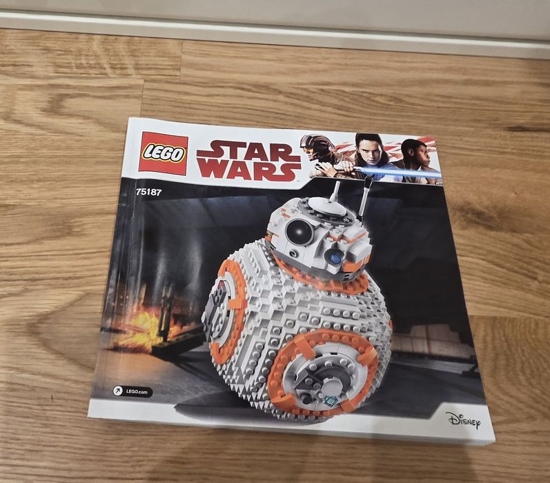 Продавам Lego Star Wars 3 броя сетове