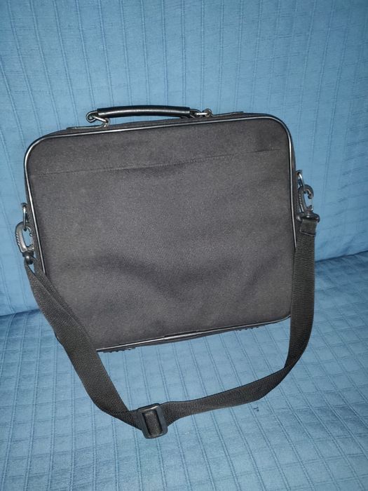 Geanta pt laptop base XX
