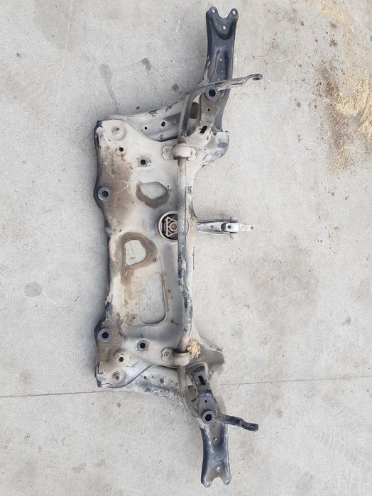 Jug cadru motor VW Tiguan 2016-2020