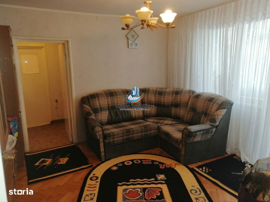 Apartament 3 camere, parter, Piata Darmanesti