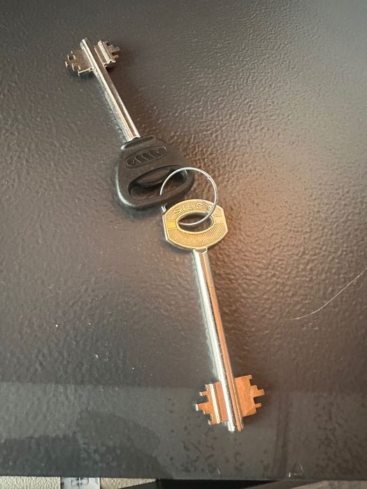 Метална Каса/Сейф за пистолет