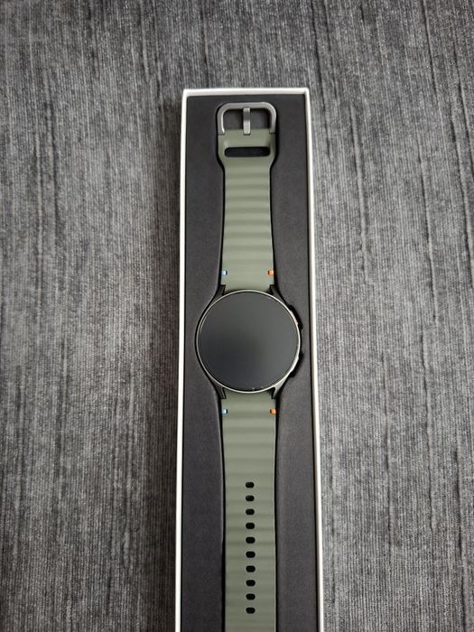 Samsung watch 7, 44 mm