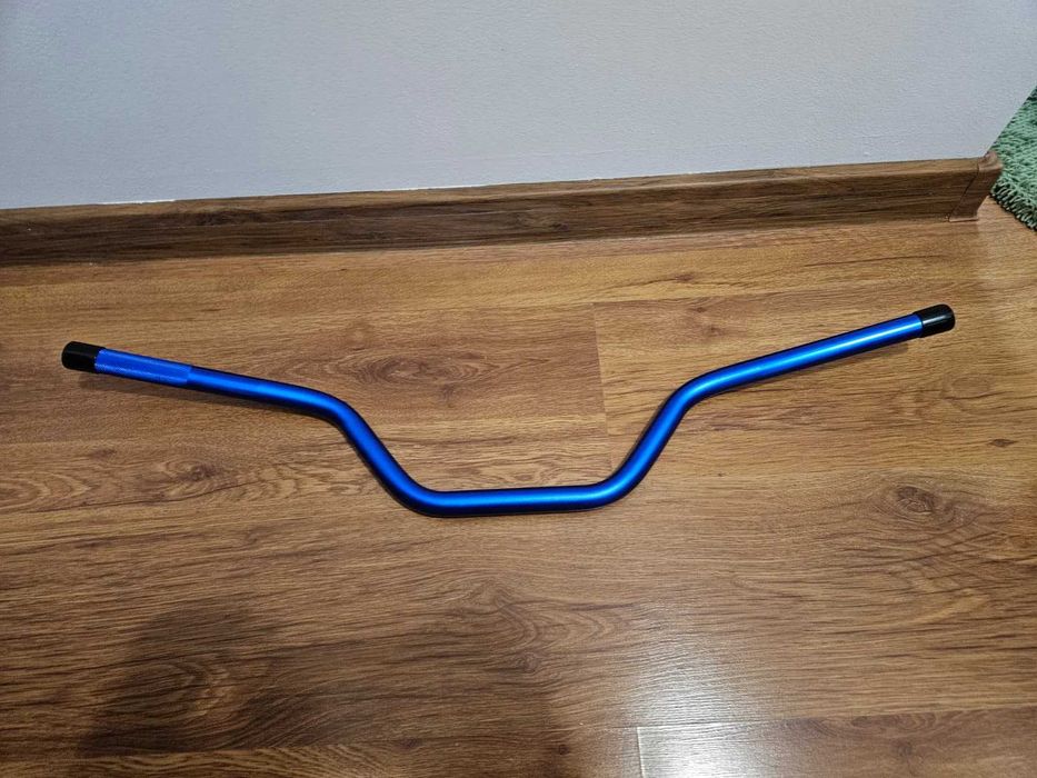 Ghidon moto albastru