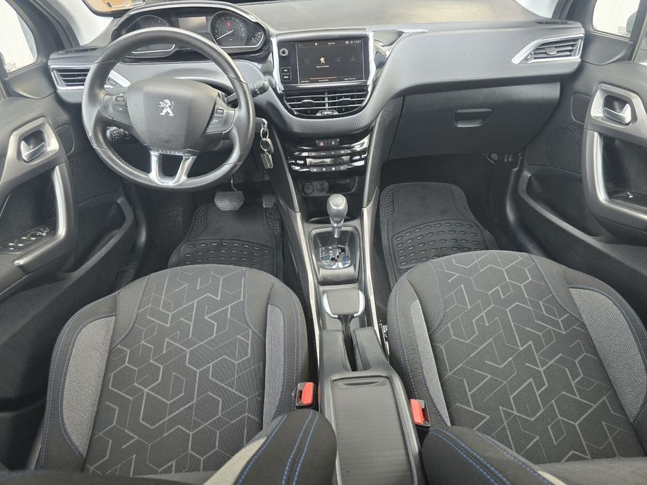 Peugeot 1.2i Cutie Automata Rate cu buletinul 2019