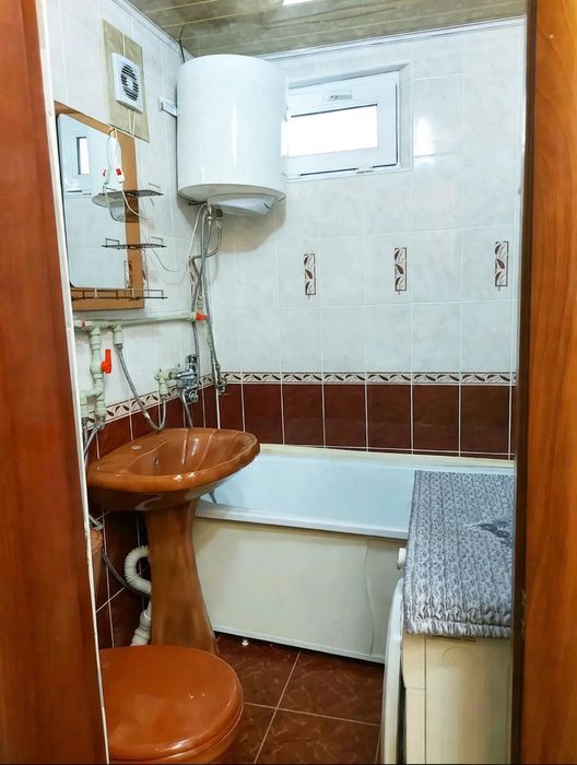 Сдаётся 3х комн квартира