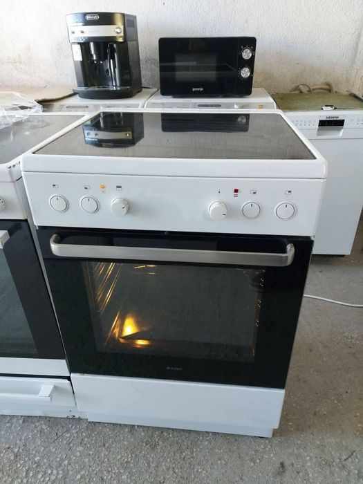 Печка Asko свободно стояща
Цена:180евро
Керамични котлони
Вентилатор
P