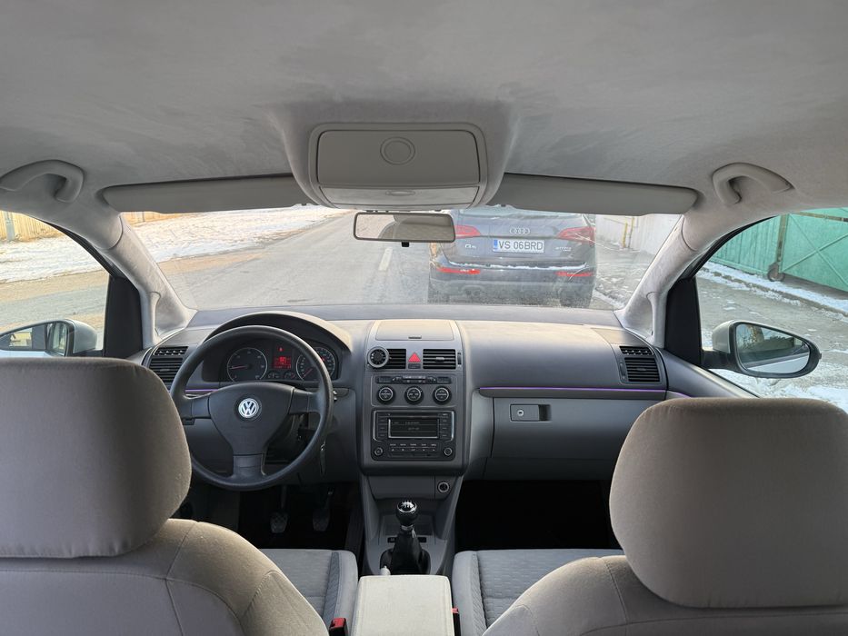 Volkswagen Touran 2010 2.0 TDI PROPRIETAR