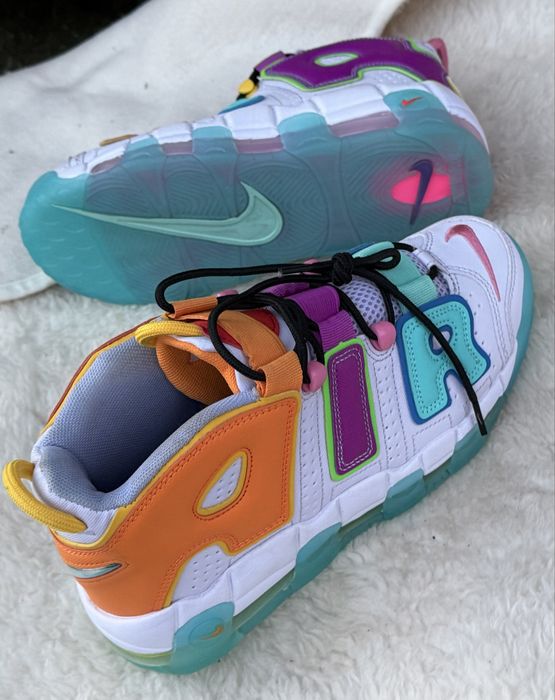 Nike Uptempo оригинални  дамски сникърси 39 номер