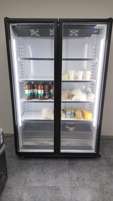 Витрины для бизнеса, распродажа