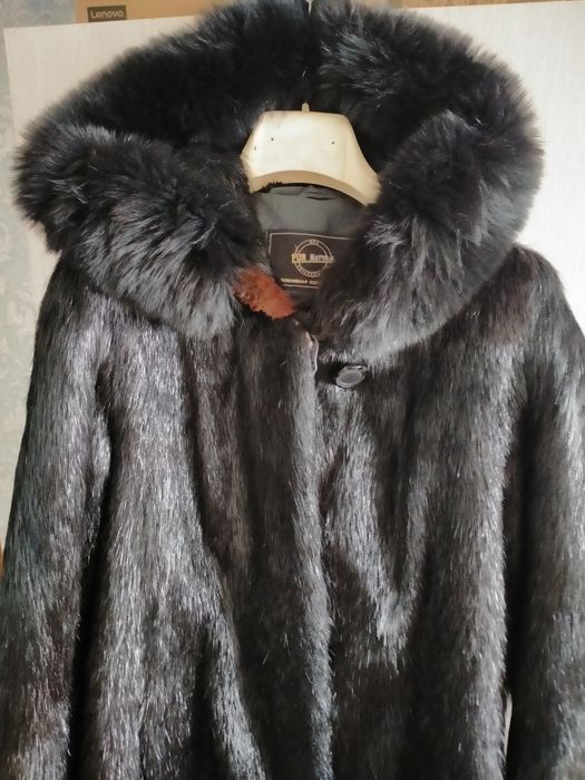 Женская нутриевая шуба