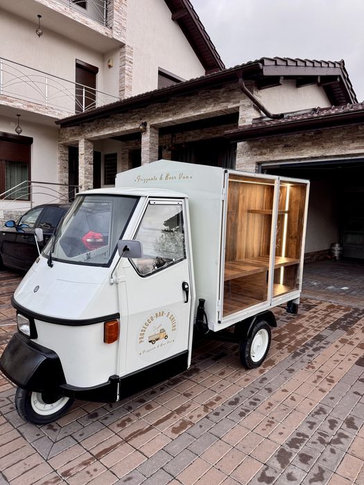 Piaggio Ape/ prosecco Van/ frizzante/ inchiriere