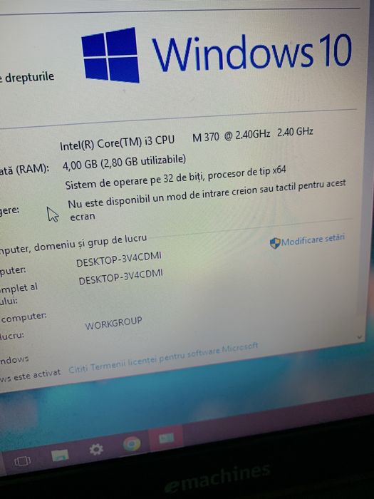 Laptop Emachines intel core i3 Display 15,6 led,4gb ram ddr3,320gb m,Windows 10 Pro cu incarcator