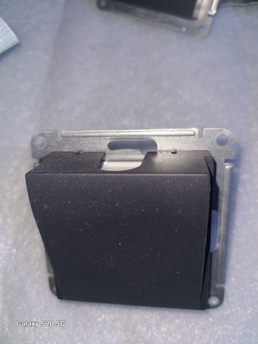 Механизм кабельного отвода