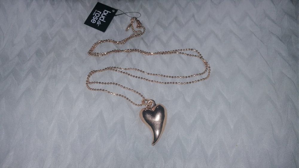 Bijuterii bud to rose noi