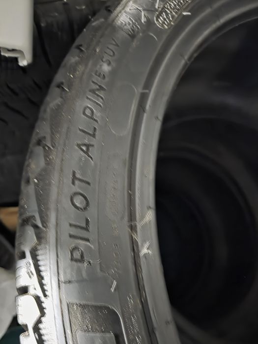 295 35 21 Anvelope iarna Michelin Alpin 5 Porsche Cayenne noi
