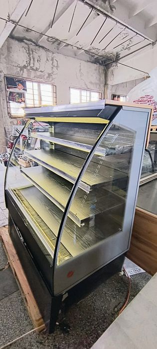 Хладилна витрина самообслужване