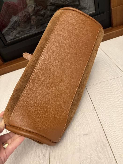 Poseta piele naturala