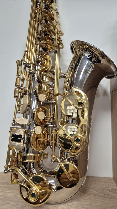 Алт Саксофон Ново