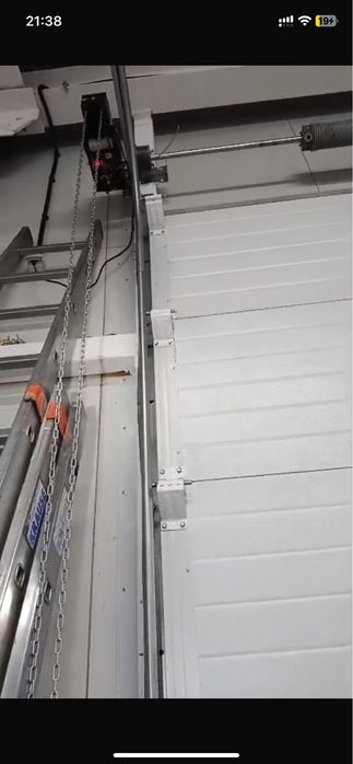 Секционные ворота Doorhan