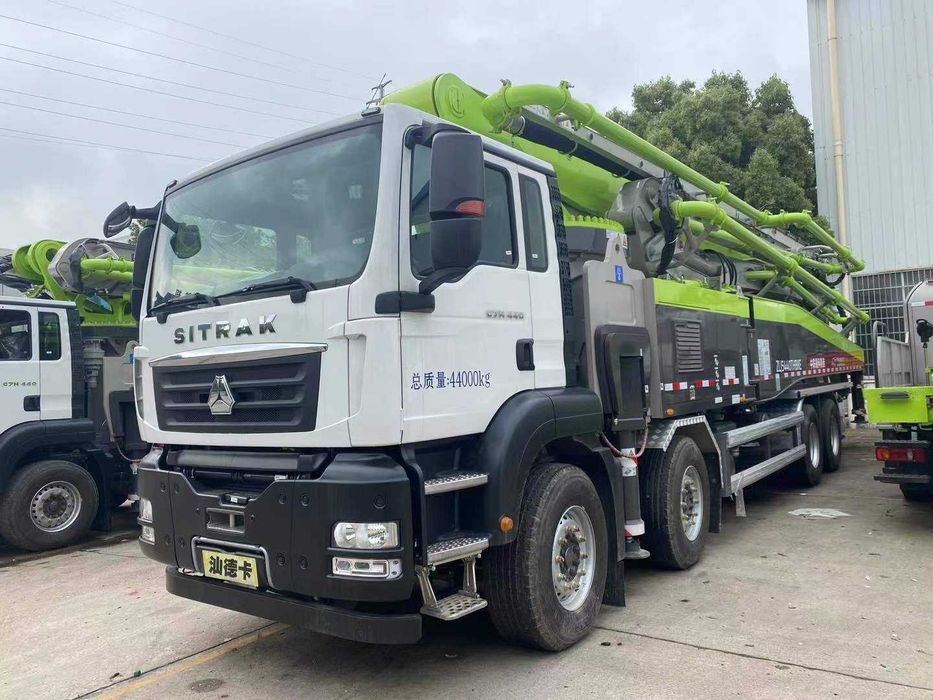 Автобетононасос ZOOML ION 50X6RZ DAP Horgos