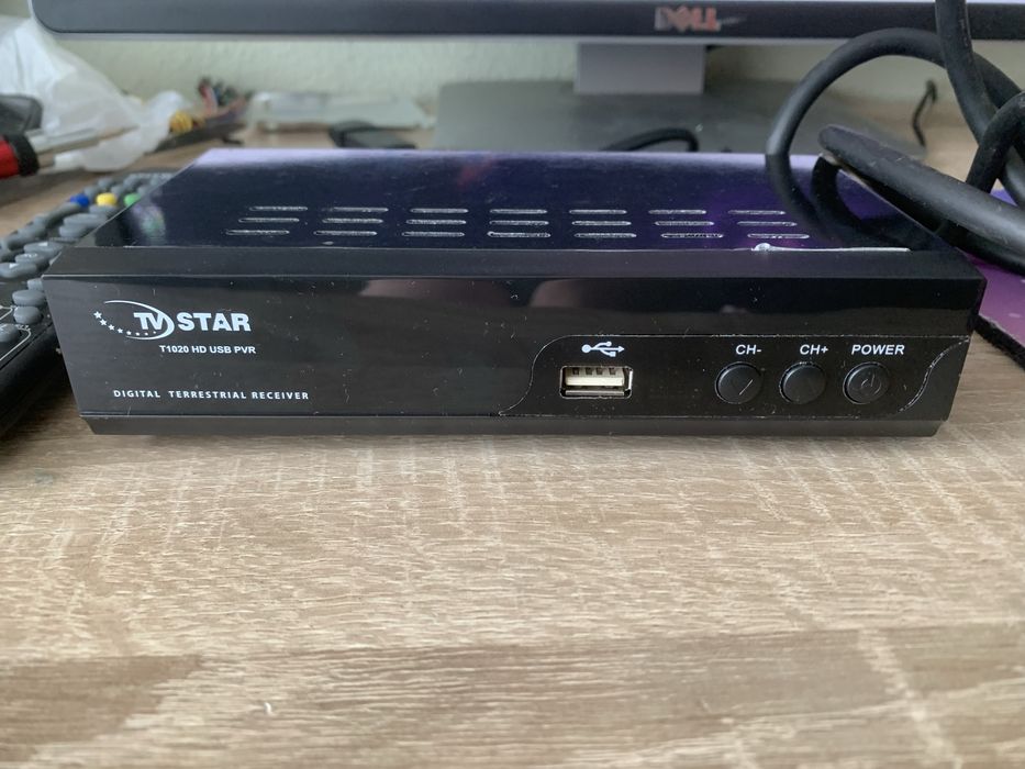 Receiver TV digital HD DVB-T2 PVR USB media player -nefolosit ,in cutie