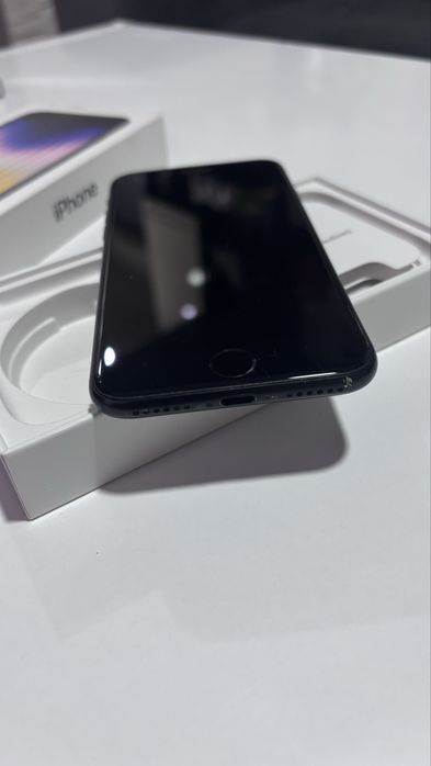 Iphone SE 2022 г.