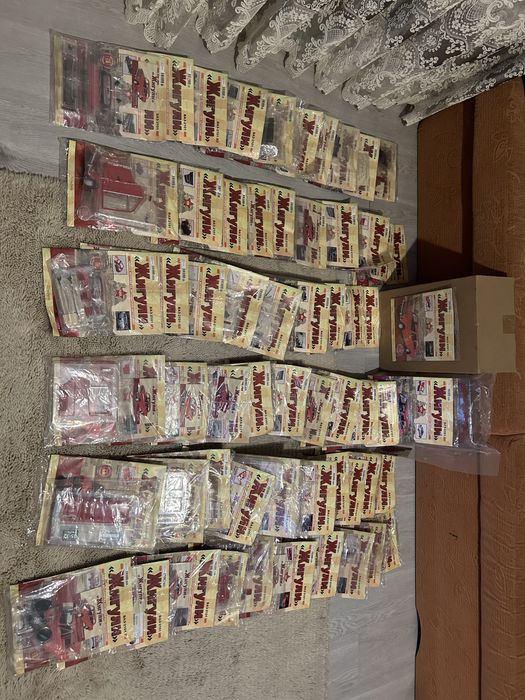 Продавам всички броеве Жигула . От 1 до 130.