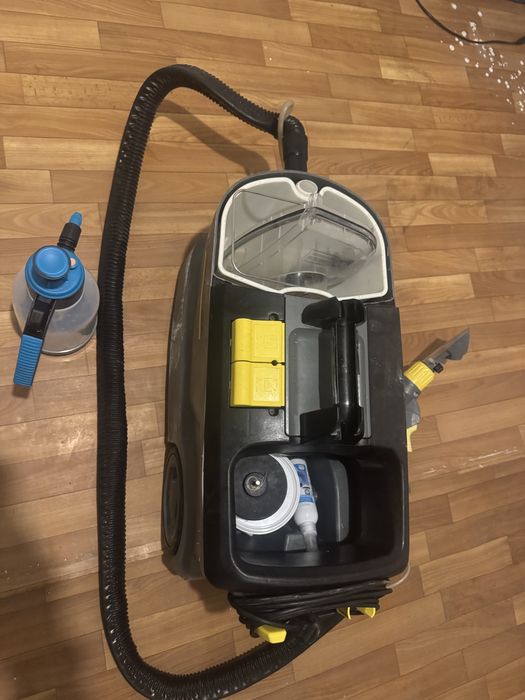 Моющи пылесос керхер