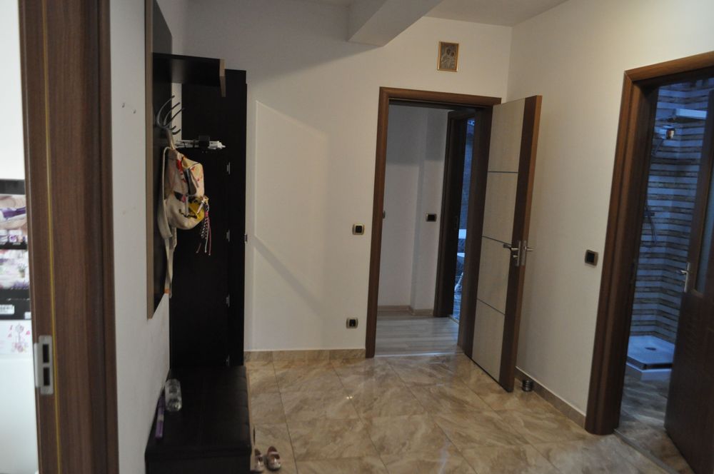 Apartament 2 camere Brasov – 93 mp, mobilat complet, parcare inclusa