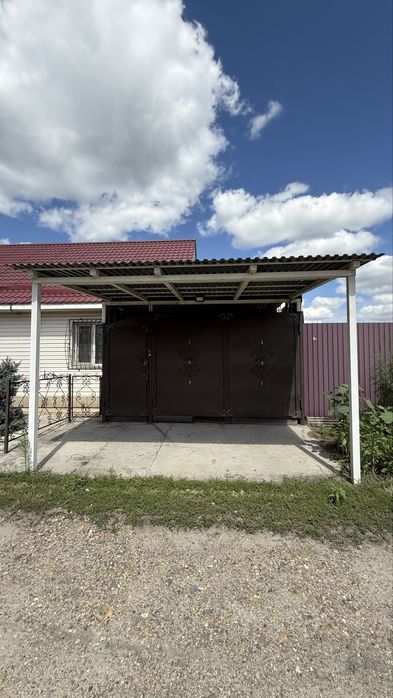 Продам частный дом . Район мирный