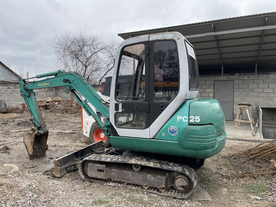 Мини экскаватор