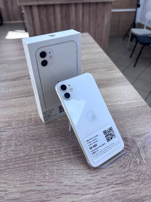 Смартфон iPhone 11