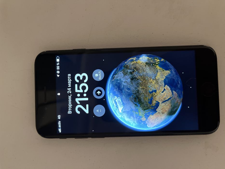 Айфон SE 2020 64Gb