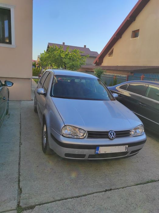 Vând Golf 4 1.9 TDI 2004 in stare perfectă de funcționare