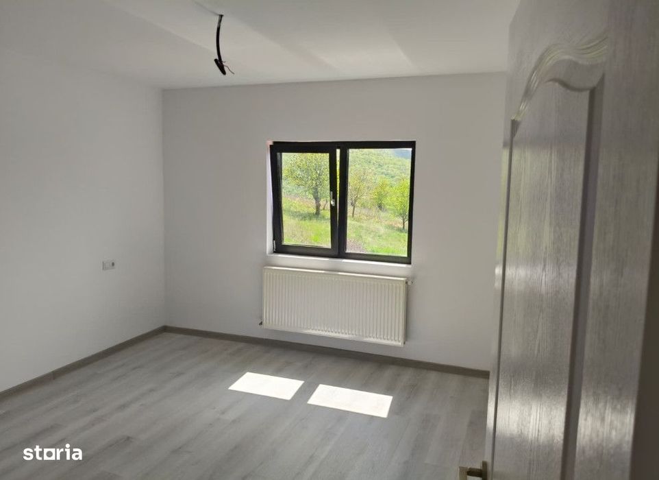Casa 3 camere Tomesti , 100 metri Cod:160649
