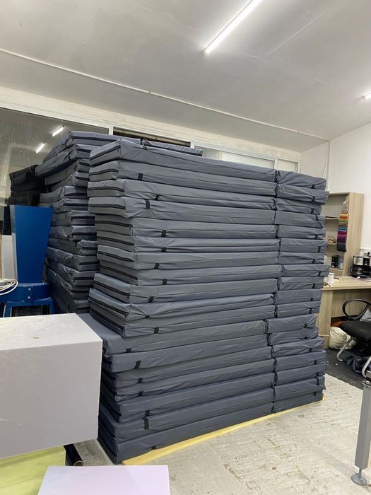 Saltele pentru sezlong,saltele pentru pat,baldachin,perna sezlong