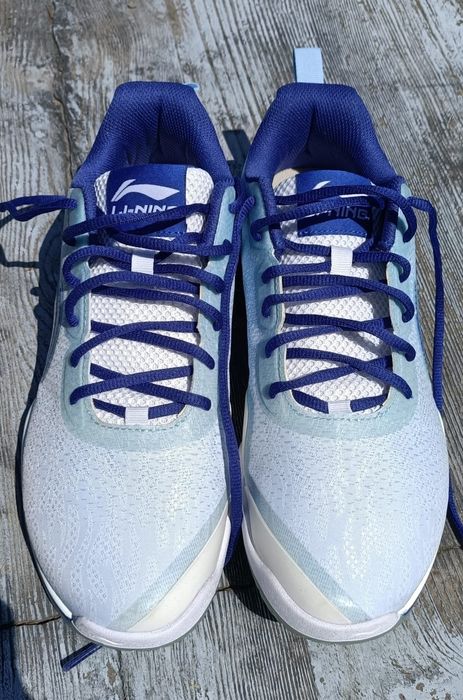 Li Ning marimea 42 1/3