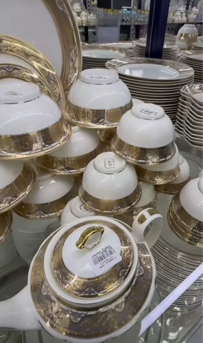 Сервис на 24 персоны