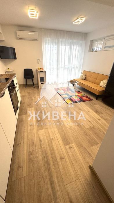 Обзаведен 2-стаен апартамент, Център, зад Катедралата и Градска болни