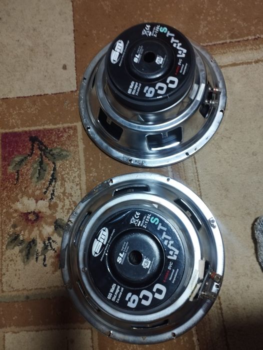 Продам срочно сафбуфер