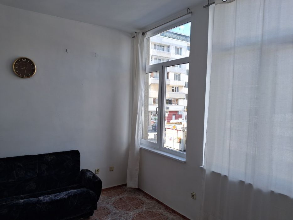 Дава се под наем Офис в Казанлък - 21 кв.м за 163.2 € - Снимка #4