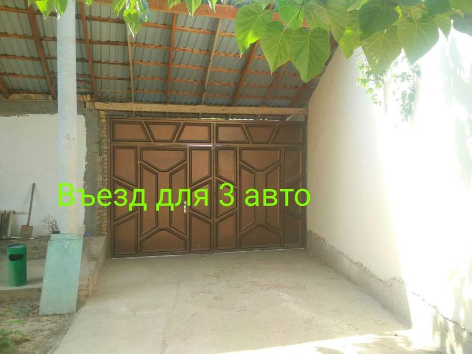 Наберижнийда   Уй Сотилади 5 СОТИК 3 ХОНА УЛУГБЕК пос. СУВ буйи