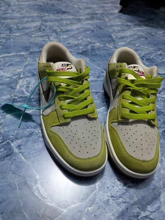 Nike Вьетнам да ишлаб чикарилган найк кроссовка