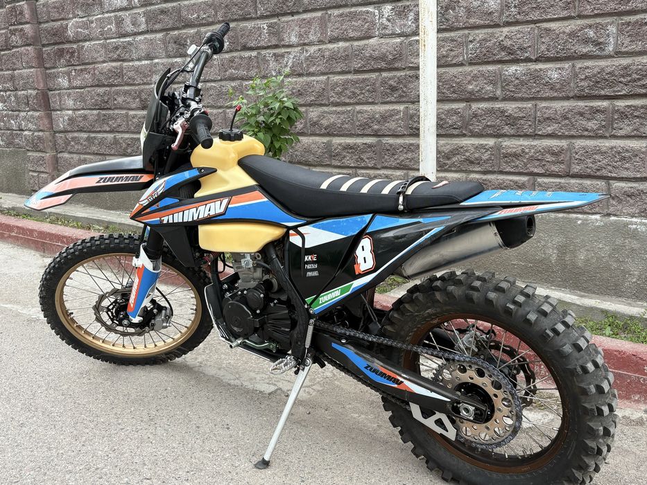 Zuumav k8 nb300.