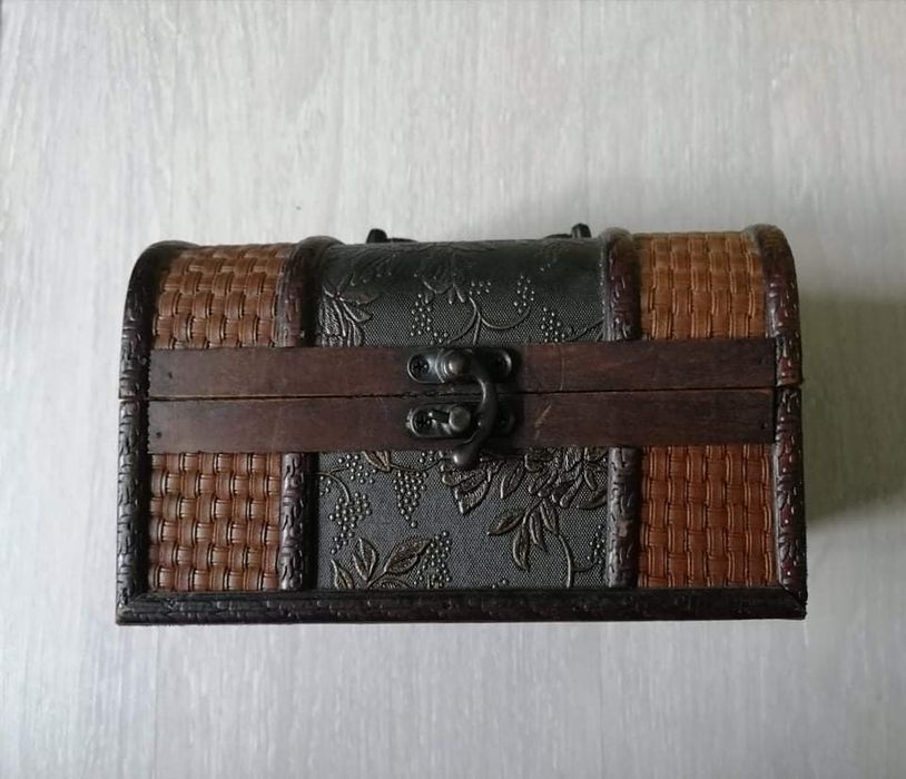 Дървени кутии за бижута