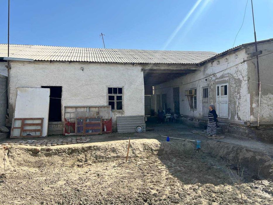 Гиждувона Ер участкаси сотилади