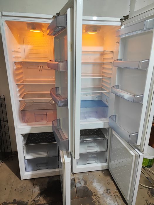 Холодильник рабочий